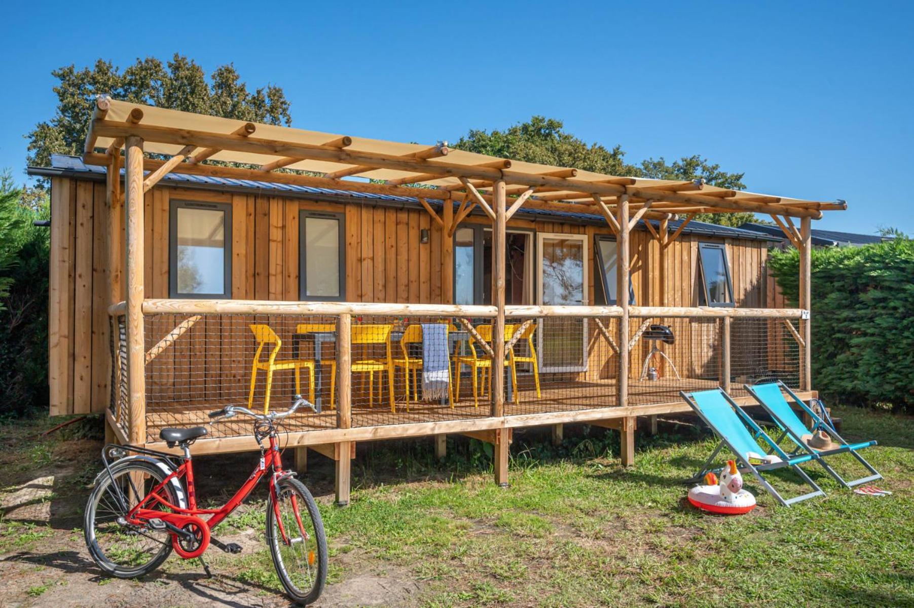 Готель Le Camping Grand Cerf Gimouille Екстер'єр фото
